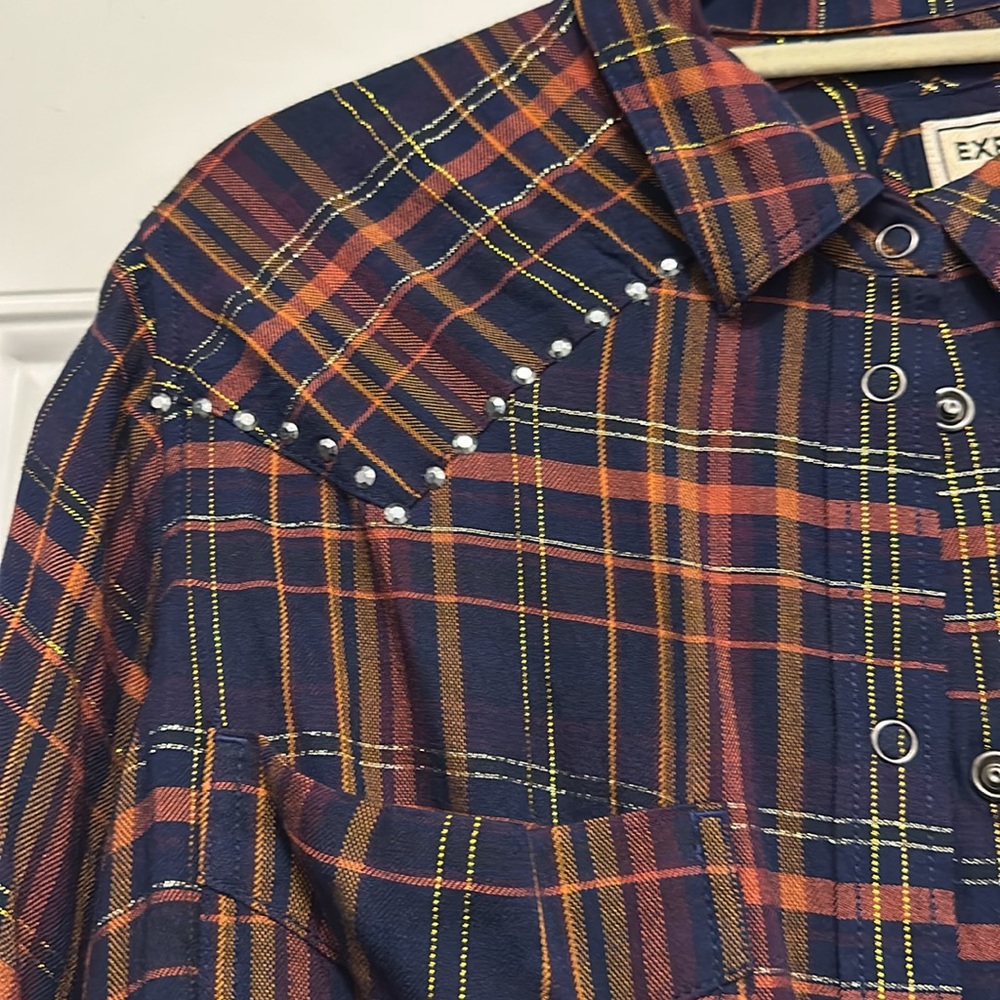 EXPRESS Western Styled button down - Picture 3 of 5